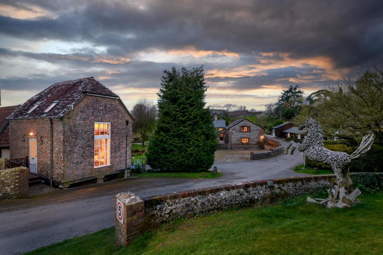 Luccombe Farm Holiday Cottages Milton Abbas Eksteriør billede